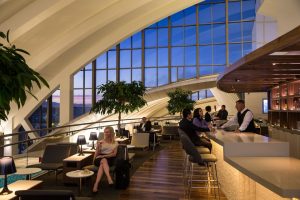 Image of airport lounges hero 300x200